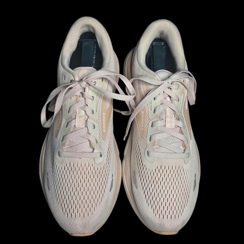 Brooks Women's Adrenaline GTS 23 Running Shoes Beige, Size 10